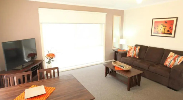 Апартаменты Airport Tourist Village Melbourne