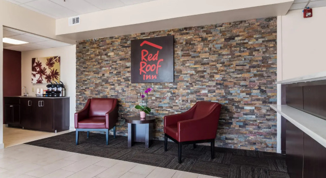Red Roof Inn Atlanta - Kennesaw State University, Reserva ahora Hotel Hoteles en Kennesaw con piscina, Piscina