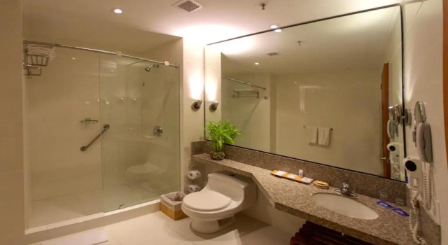Полулюкс GHL Hotel Grand Villavicencio
