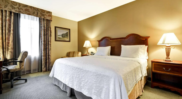 Двухместный номер Hampton Inn Charleston-Historic District