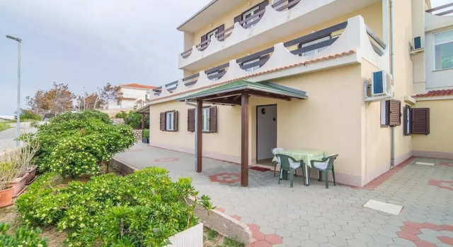Apartments Valentić 1304, Prenota Appartamento Pago 