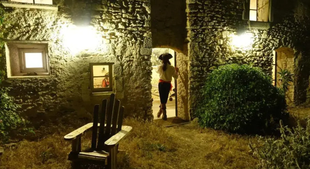 Château Moussoulens, Rezerwuj Hotel Hotele w Moussoulens z parkingiem, Parking