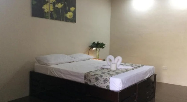 Mañana Hotel, Book Hotel Billige hoteller i Zambales
