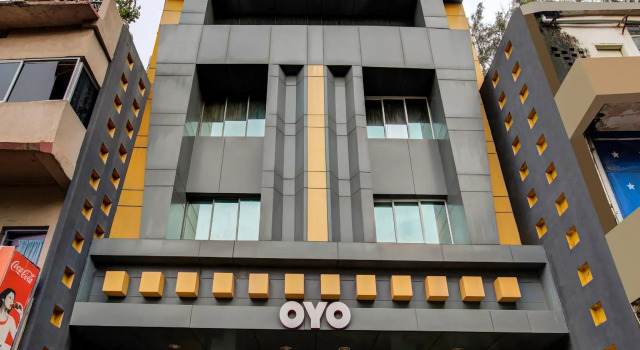 OYO 3512 Hotel Crystal Residency, Book Hotel Bistupur 
