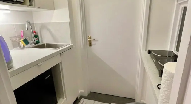 Студия Vernon Place Accommodation