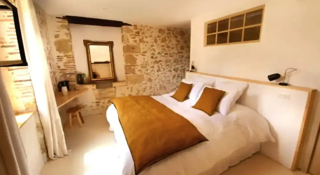 BARBARENS maison d'hôtes, Book Pension Castelnau-Barbarens Languedoc-Roussillon
