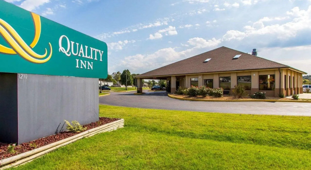 Standard Zimmer Quality Inn Murray University Area