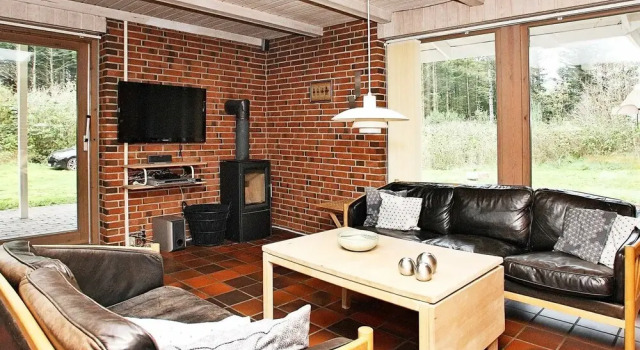 Spacious Holiday Home in Løkken With Relaxing Whirlpool, Book Feriehus Løkken 