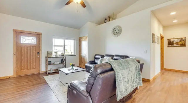 1 Mi to Main St & Riverwalk: Home in Canon City, Reservar Casa de férias Canon City Colorado
