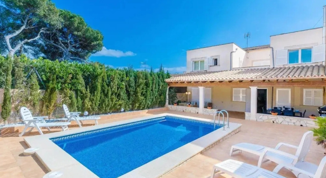 Вилла Villa Gloria - Villa With Private Pool In Cala Pi