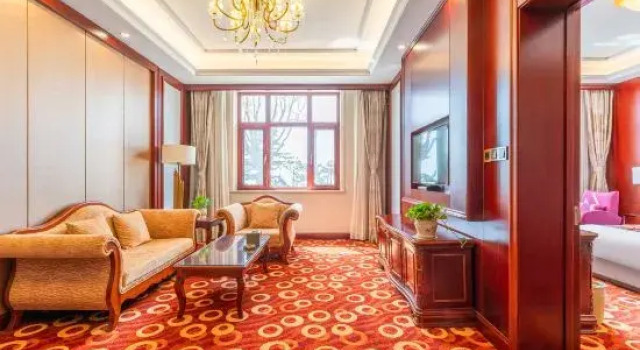 Люкс Business Rongcheng Shi Island Hotel (Shi Island Renjia Scenic Area)