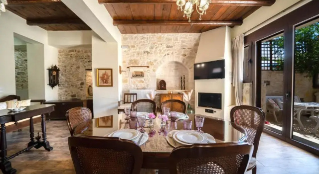 Апартаменты Arhontariki Luxury Apartment