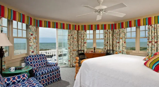Номер Standard с балконом Winstead Beach Resort