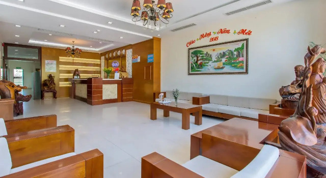 Gia Linh Hotel