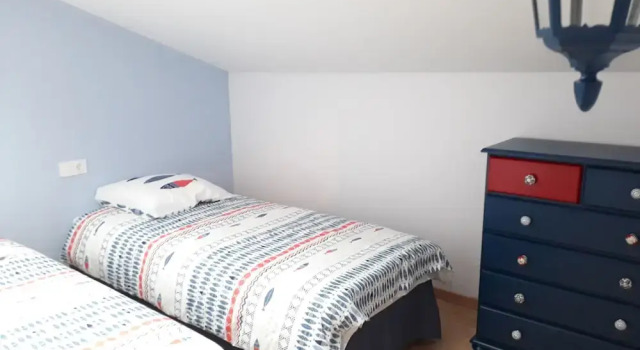 Large friendly and bright villa with pool, Забронировать Отель Ле-Руре Приморские Альпы