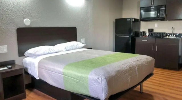 Номер Deluxe Studio 6 Wichita, KS - Airport