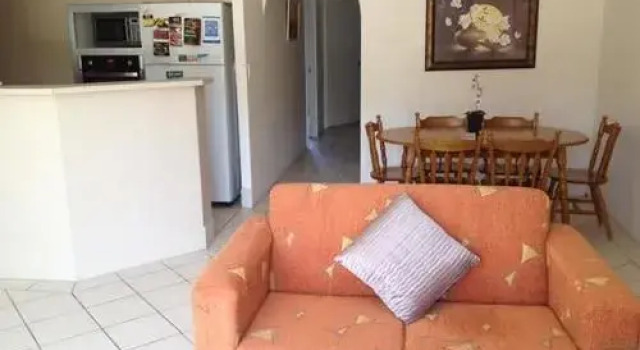 Pelican Cove Apartments, Prenota Appartamento Hotel a Queensland con parcheggio, Parcheggio