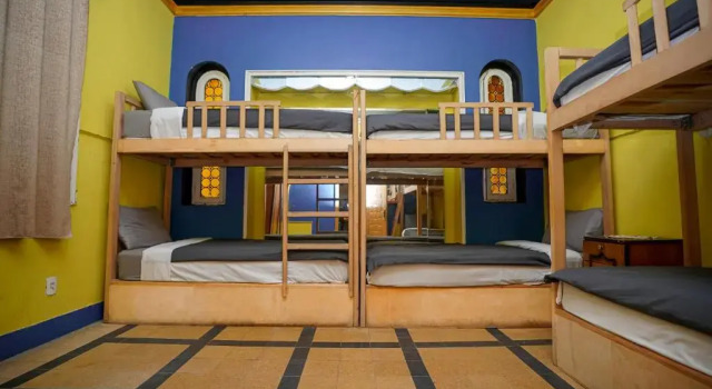 Seng i sovesal Castle Hotel