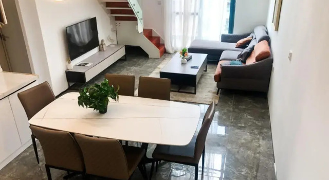 Апартаменты Elizabeth Golf Apartment