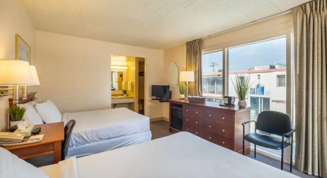 Двухместный номер Standard Tahiti Inn