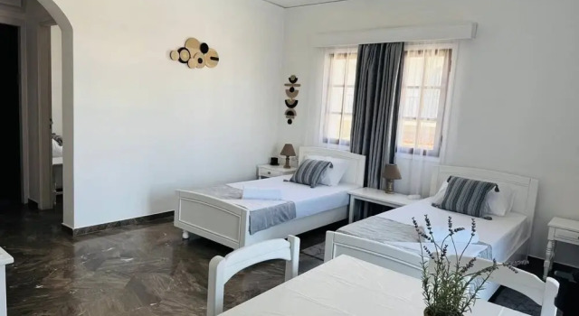 Апартаменты с видом на бассейн Desire Apartments