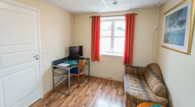 Standard- tredobbelt værelse Hotel Toranes