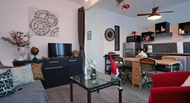 Gai Sejour, Prenota Appartamento Hotel a Alvernia con parcheggio, Parcheggio