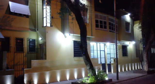 Hostel in Rio, Забронировать Хостел Отели в центре Laranjeiras, в центре
