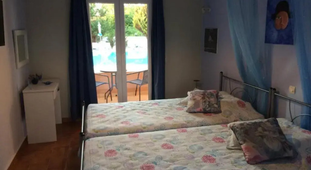 Студия Sausan Hotel