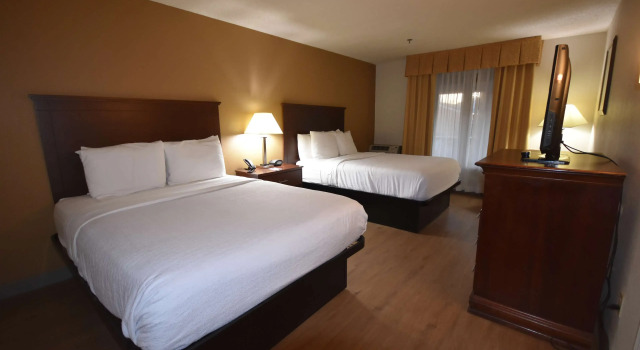 Четырёхместный люкс Best Western PLUS Governors Inn Richmond