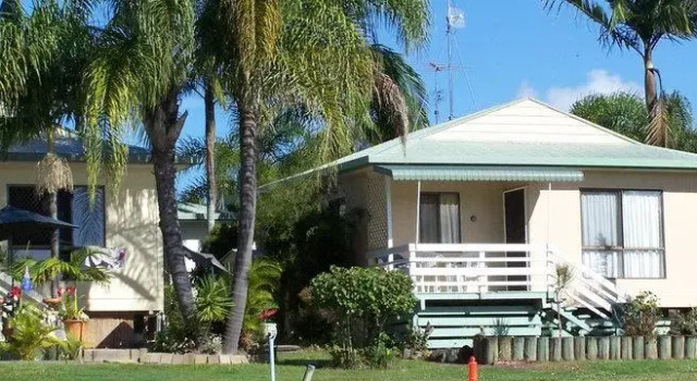 Бунгало Maroochy River Bungalows