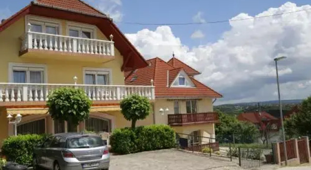 Villa Vesta & Voyage
