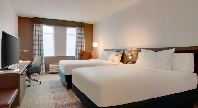 Четырёхместный номер Standard Hilton Garden Inn Haymarket