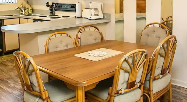 Sun-kissed Paradise With Garden View H204, Rezerwuj Apartament Hotele w Saint Augustine Area z parkingiem, Parking