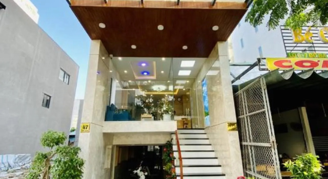Blue S Hotel & Apartment Da Nang, Varaa Huoneisto Edulliset hotellit kohteessa Da Nang