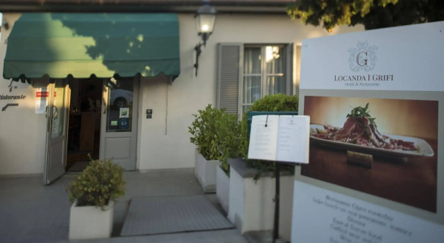 Locanda agli Amici, Забронировать Отель Отели Кортона с парковкой, Парковка