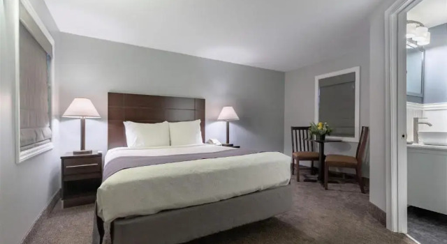 Номер Deluxe Mt. Madison Inn & Suites