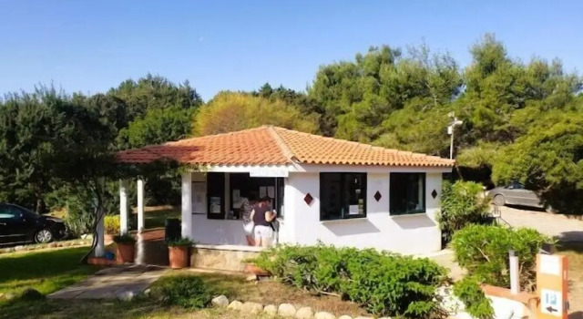 HappyCamp in Camping Baia Paradiso, Buchen Sie Campingplatz Camping & Glamping in Costa Paradiso, Campingplatz