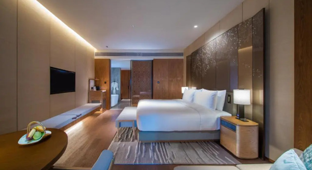 Двухместный номер Deluxe Conrad Guangzhou