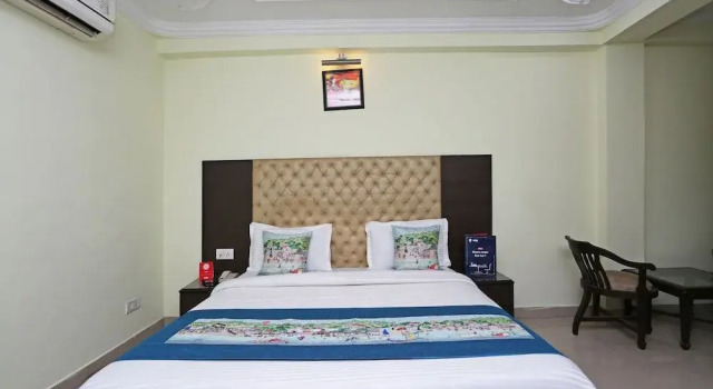 OYO 8909 Hotel Grand, Rezervovat Hotel Haridvár Uttarakhand