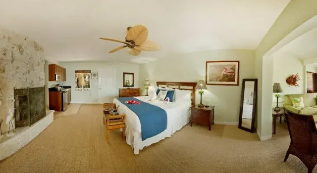 Coconut Palm Inn