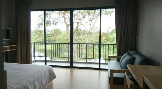 Номер Standard с балконом Riverawan Hotel