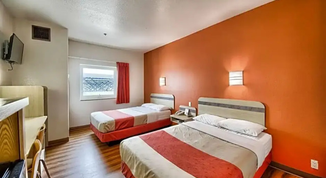 Номер Standard Motel 6-Mission, TX