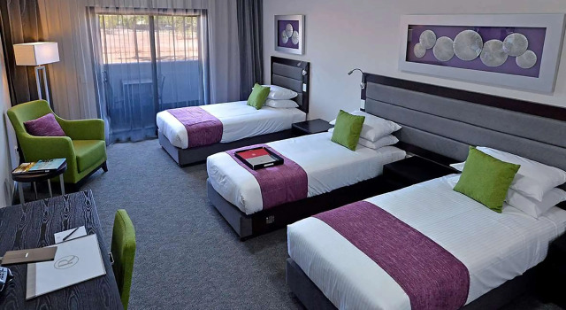 Трёхместный номер Standard с балконом Rydges Palmerston - Darwin