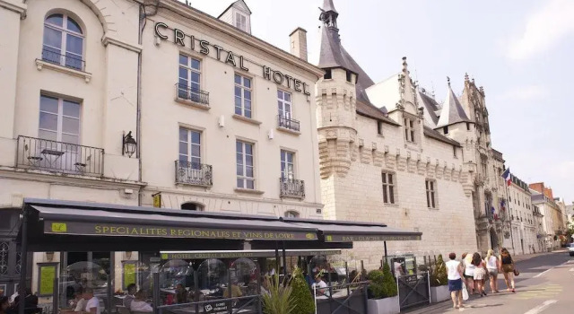 Logis Hotel Restaurant Cristal
