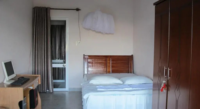 Dalat Jungle View Homestay, Забронировать Отель Отели Далата с парковкой, рядом с Thien Vuong Pagoda, Парковка