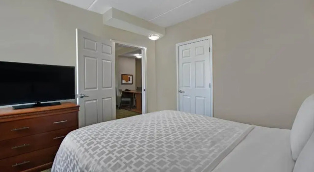 Двухместный номер Standard Candlewood Suites Columbia-Fort Jackson by IHG