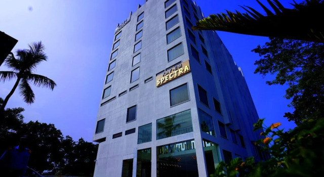 Kay-Em Spectra Hotel Chennai, Забронировать Отель Отели штата Тамилнада 3 звезды, 3*