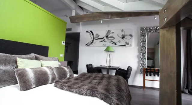 Двухместный номер Deluxe Auberge De Maison Rouge