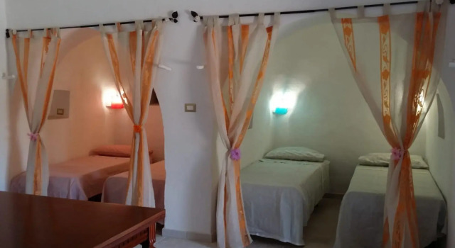 Trullo Sotto le Stelle, Buchen Sie Hotel Ceglie Messapica Itria-Tal